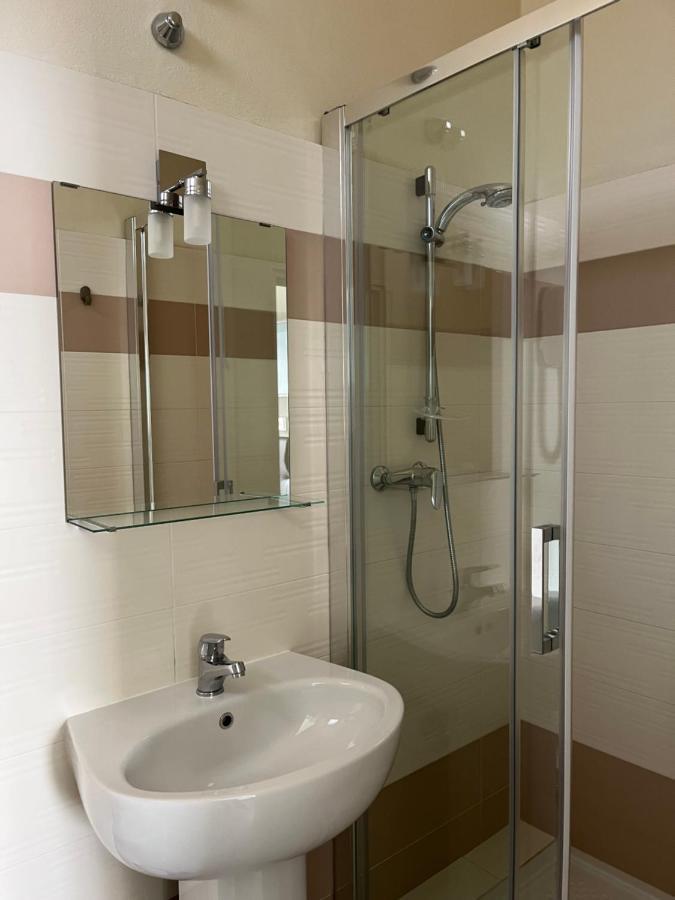 R&B Hotel Alfonsine Kültér fotó